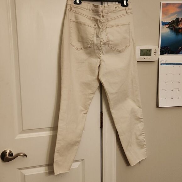 Nicole Miller Cream Off-White Soho High-Rise Skinny Ankle Jeans Raw Hem Size 12 - Picture 5 of 10